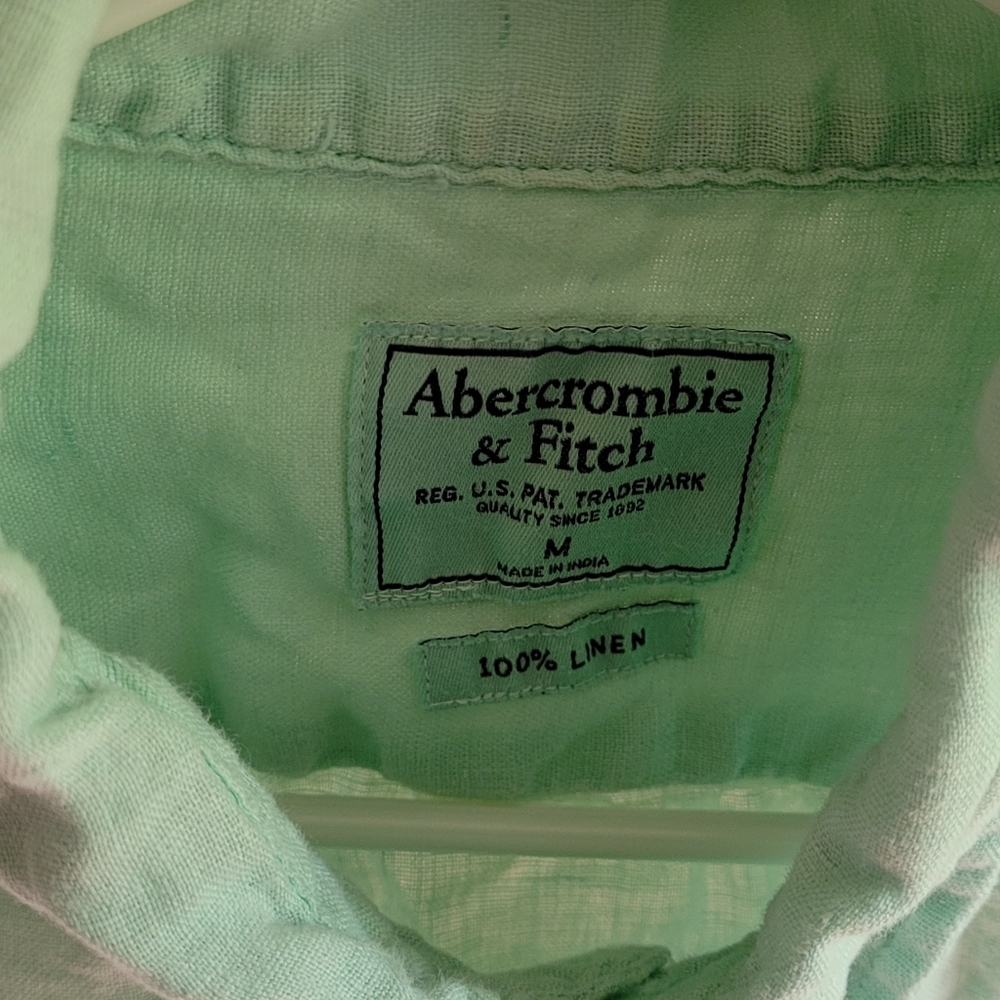 Seafoam A&F linen button down